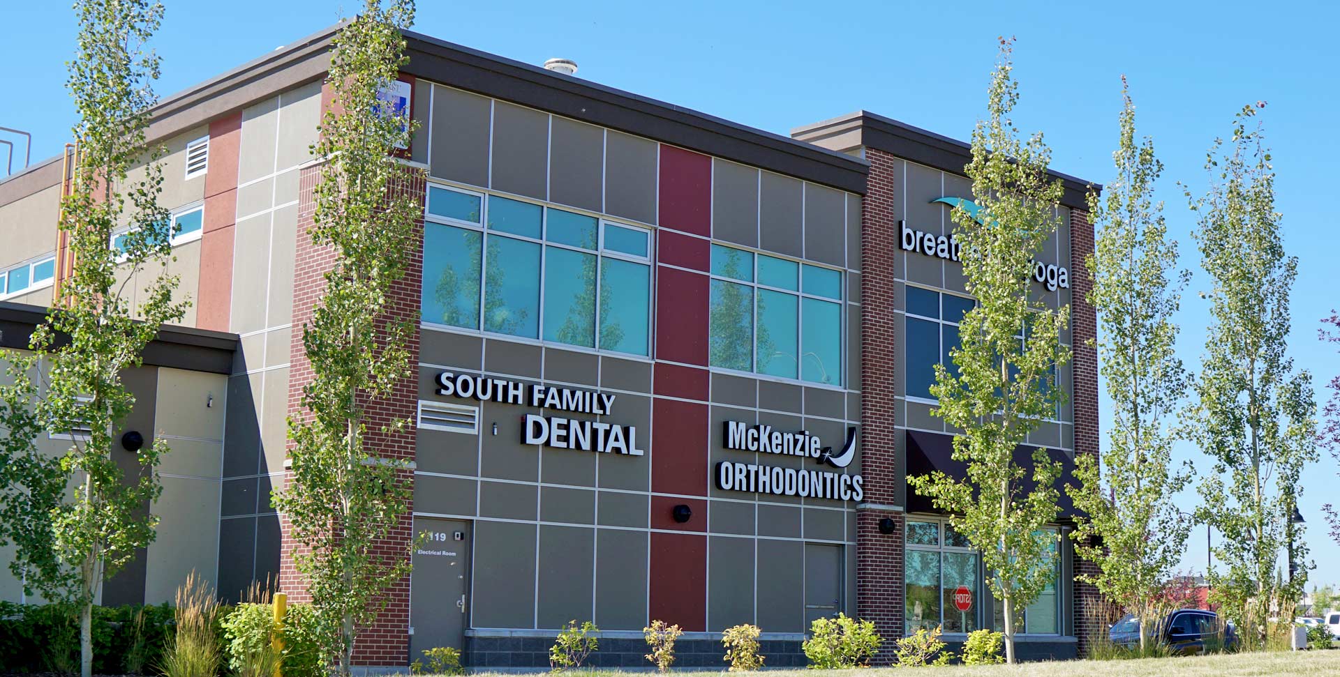 South Calgary Orthodontist | McKenzie Orthodontics Exterior from 52nd Street